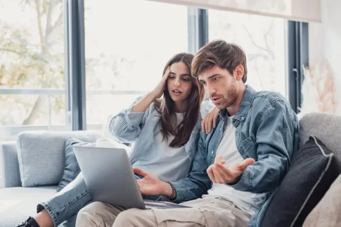 After a $1.1 Million Injury Settlement, a Married Couple’s Mortgage Debate Raises Questions About Shared Bills and Separate Money in Household Planning A couple discussing whether to use a settlement payment to pay off their home mortgage