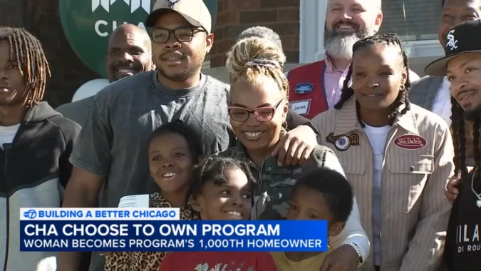 Chicago Housing Authority Marks 1,000th Choose to Own Homebuyer as Roseland Resident Derenda Bradley Buys First Home and Starts a New Chapter Derenda Bradley celebrates buying her first home in Roseland with Chicago Housing Authority leaders