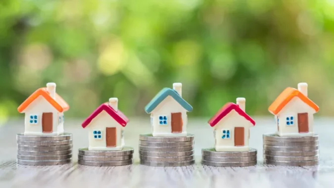 New single-family homes under construction as builders face softer demand and higher mortgage rates