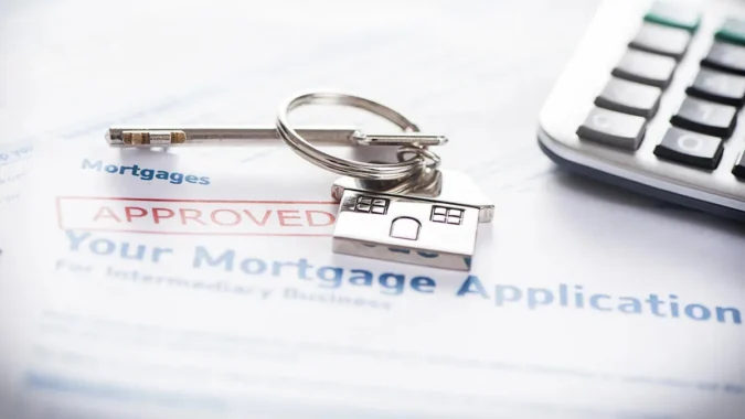 Mortgage Rates Climb Above 7.5% as American Homebuyers Weigh Higher Monthly Payments Against Possible Future Competition and Limited Seller Concessions Nationwide A for sale sign in front of a home as mortgage rates rise above 7.5%